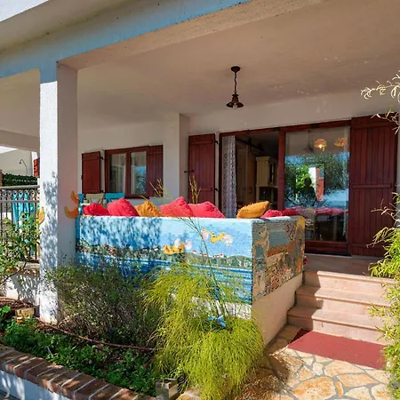 Donatella Dom wakacyjny *